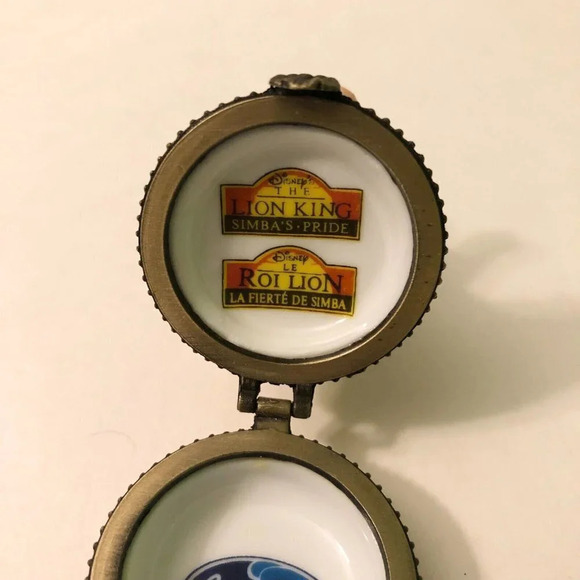 The Lion King II Simba's Pride Kuvo Small Trinket Box Ocean Spray - Picture 11 of 11